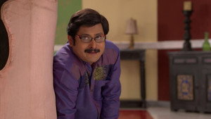 Still from Saxena Wants Vibhuti to be an Rj