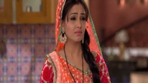 Still from Adhoore Lal Tells Angoori's Story to Vibhuti