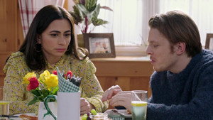 Still from Episode 4287