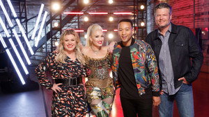 Still from The Blind Auditions Season Premiere