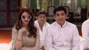 Still from Uncle Lara Conducts a Meeting