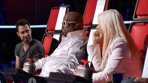 Still from Blind Auditions (6)
