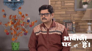 Still from Tiwari Gets His Treatment Done By Vibhuti