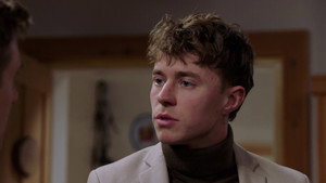 Still from Episode 4294