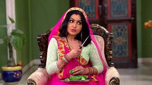 Still from Vibhuti Becomes a Recovery Agent