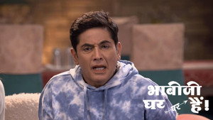 Still from Vibhuti Dons Disguises to Steal 'rotis'