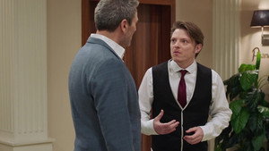 Still from Episode 4209