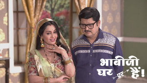 Still from Tiwari Pleads With Vibhuti to Fix The Ac