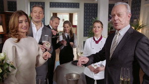 Still from Episode 4270