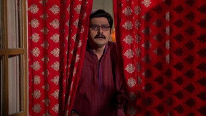 Still from Manmohan Ousts Julie