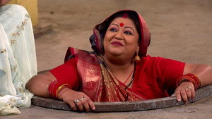 Still from Gyanchand Tells Rusa The Truth