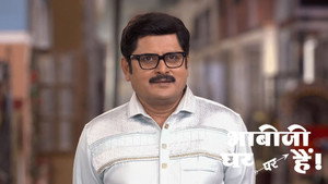 Still from Chichu's Men Thrash Teeka and Tillu