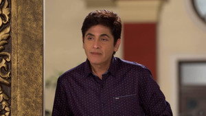 Still from Vibhuti Steals Angoori's Lipstick