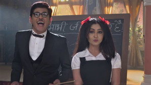 Still from Angoori and Vibhuti's Viral Chikchok Video