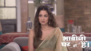 Still from Angoori Asks Vibhuti to Marry Ammaji