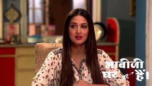 Still from Vibhuti Spoils Tiwari's Shirt