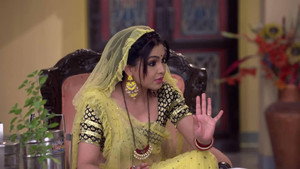 Still from Angoori Packs Snacks For Vibhuti's Moon Mission