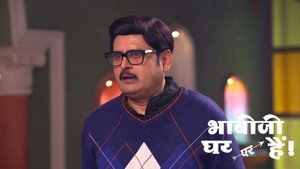 Still from Saxena Tries to Get Himself Robbed