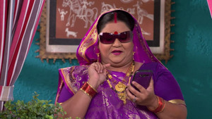 Still from Vibhuti Tells Anita About The X-ray Sunglasses