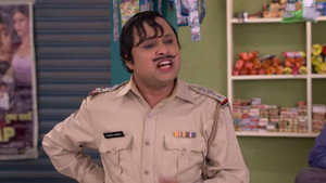 Still from Angoori's Secret Concoction Makes Manmohan Energetic
