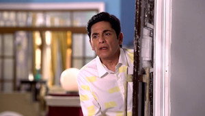 Still from Vibhuti Disguises Himself As a Woman