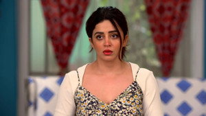 Still from Vibhuti Rejects Danny's Wealth