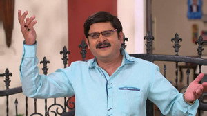 Still from Manmohan Makes Fritters For Anita