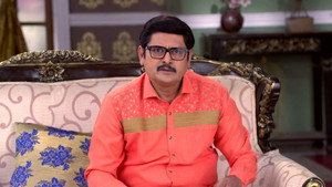 Still from Angoori Falls Prey to Stress