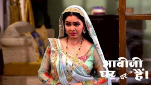 Still from Tiwari Suffers Losses In The Stock Market