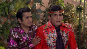 Still from Master Ji Breaks Vibhuti's Leg
