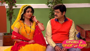 Still from Vibhuti Gets a Leg Injury