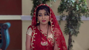 Still from Vibhuti Sells Snacks On Prem’s Cycle