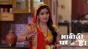 Still from Manmohan Exposes Vibhuti's New Profession
