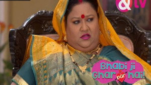 Still from Manmohan Takes The Help Of Vibhuti's Maid