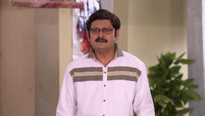 Still from Tillu Seeks Vibhuti's Help to Get His Pending Salary
