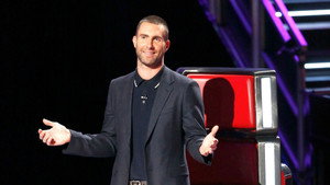 Still from Blind Auditions Premiere, Part 5